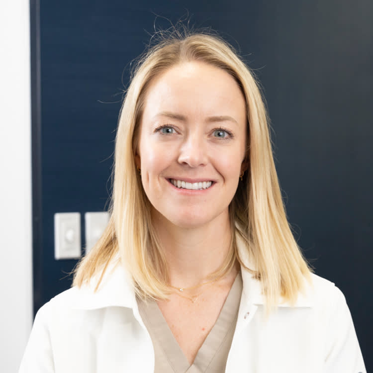 Doctor martin referring testimonial facewall